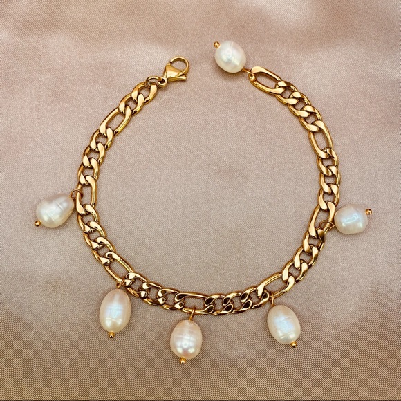 18K Gold Six Freshwater Pearls Charms Fígaro Link Anklet - Picture 4 of 10